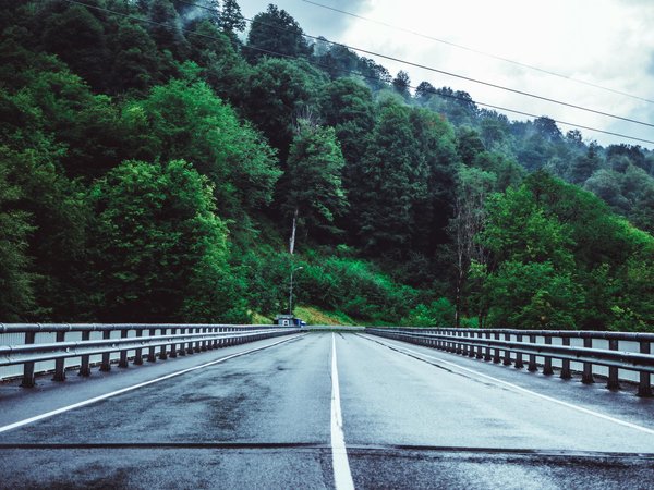 Accessoires essentiels pour votre voiture de location en Tunisie