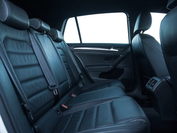 Les avantages des housses de siège sur mesure pour votre véhicule